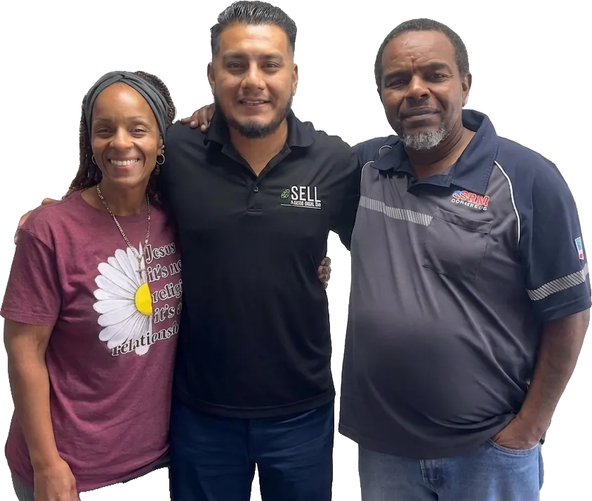 Juan Munoz of Sell Florida House Now with happy home sellers after buying their Florida house for cash